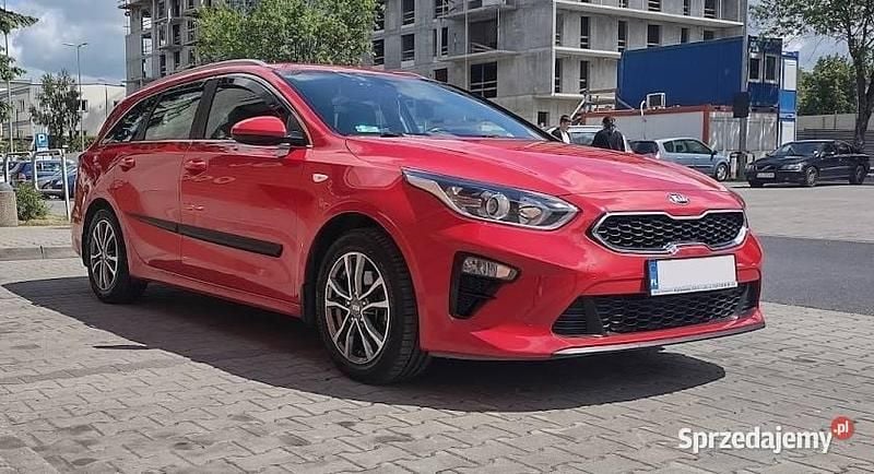 Czerwony Używany 2018 Kia Ceed Sportswagon 3 Kombi | 51 500 zł - Obraz 1/4