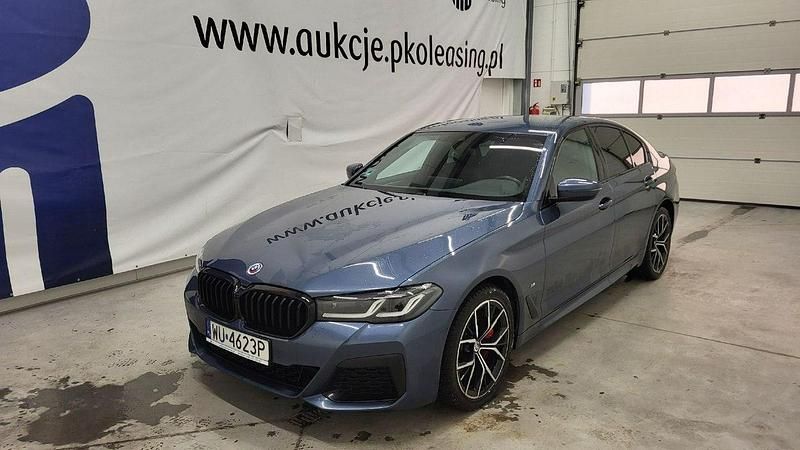 Używany BMW 520 M Sport 190 KM (139 kW) 2022 Niebieski Sedan/Limuzyna