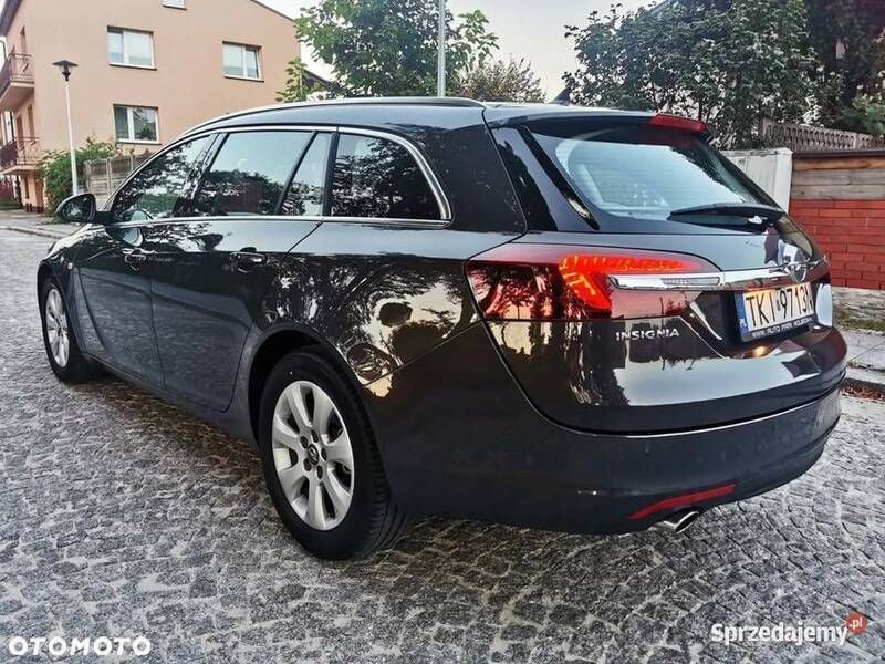 Używany Opel Insignia 2015 Grafitowy Kombi