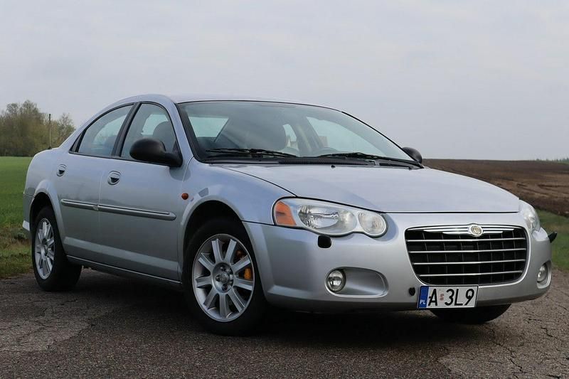 Srebrny Używany 2005 Chrysler Sebring Sedan/Limuzyna | 10 000 zł - Obraz 1/4