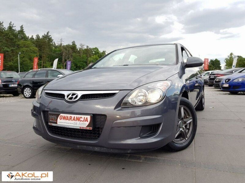 Szary Używany 2010 Hyundai i30 Premium Sedan/Limuzyna | 19 900 zł (Uczciwa cena) - Obraz 1/1