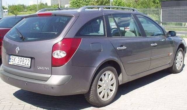 Używany Renault Laguna II 140 KM (102 kW) 2001 Szary (metalik) Sedan/Limuzyna