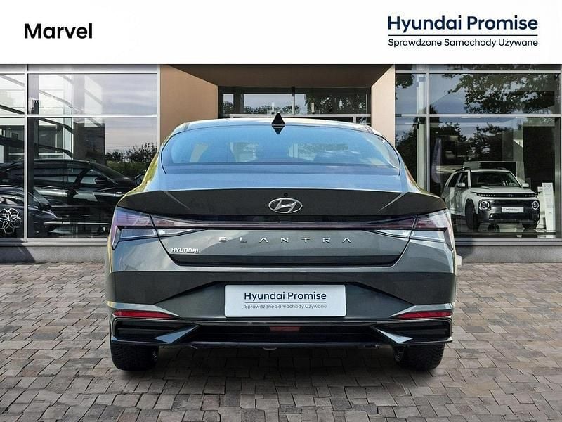 Używany Hyundai Elantra 123 KM (90 kW) 2023 Grafitowy Sedan/Limuzyna