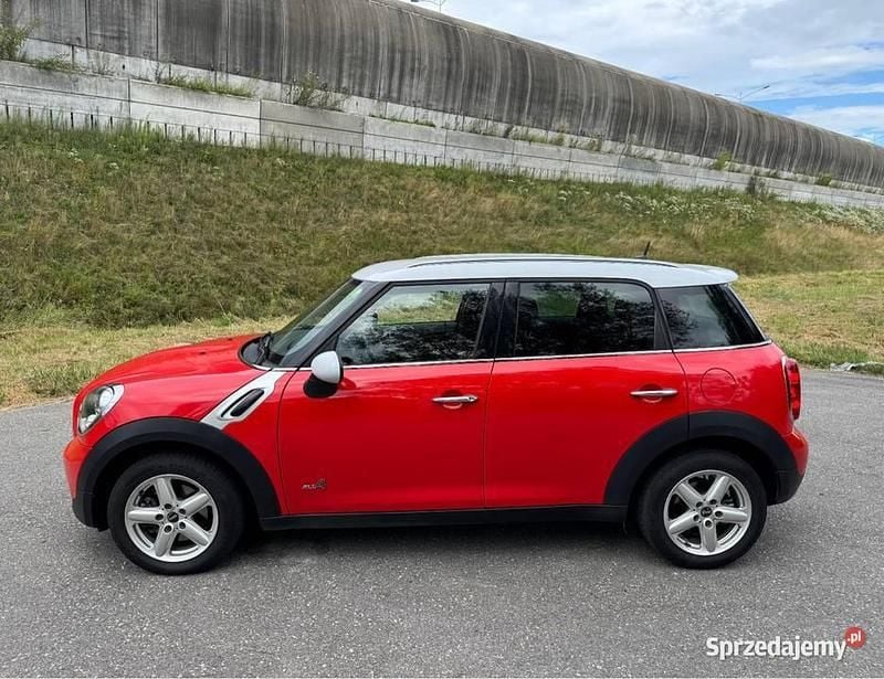 Czerwony Używany 2012 Mini Countryman SUV | 25 900 zł (Uczciwa cena) - Obraz 1/4