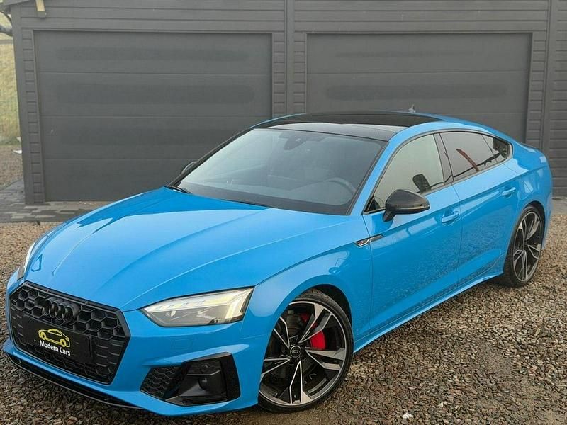 Używany Audi A5 265 KM (194 kW) 2021 Niebieski (metalik) Coupe