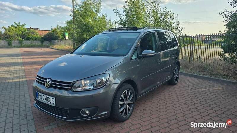 Używany 2012 VW Touran Minivan | 29 900 zł (Dobra cena) - Obraz 1/4