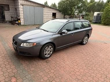 Szary Używany 2009 Volvo V70 Kombi | 19 000 zł (Dobra cena) - Obraz 1/4