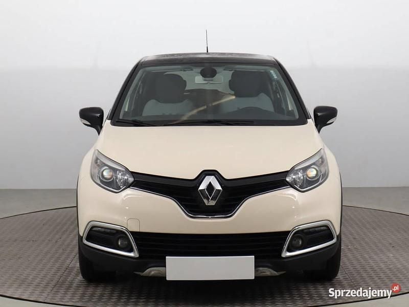 Beżowy Używany 2015 Renault Captur SUV | 36 999 zł (Uczciwa cena) - Obraz 1/4
