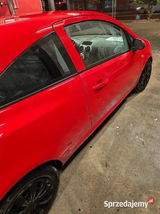 Używany Opel Corsa 2010 Czerwony Hatchback