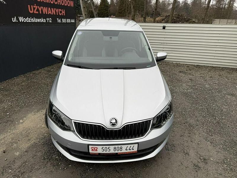 Używany Skoda Fabia 90 KM (66 kW) 2016 Srebrny Hatchback