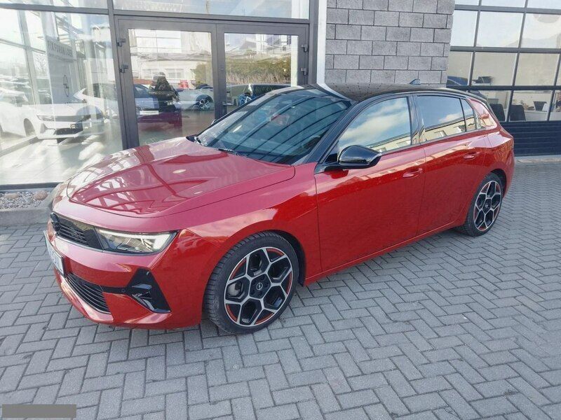 Czerwony Używany 2022 Opel Astra GSe Sedan/Limuzyna | 146 800 zł - Obraz 1/4