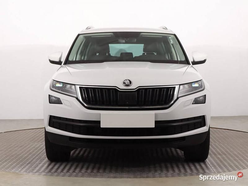 Biały Używany 2018 Skoda Kodiaq SUV | 86 999 zł (Uczciwa cena) - Obraz 1/4