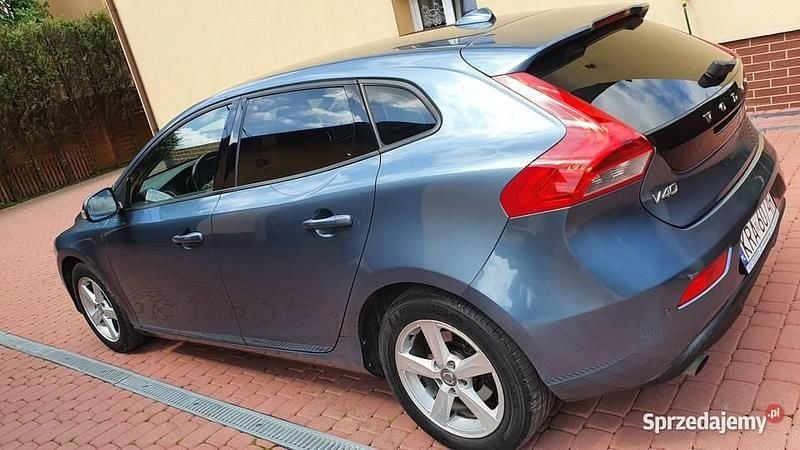 Używany Volvo V40 2012 Niebieski Kombi