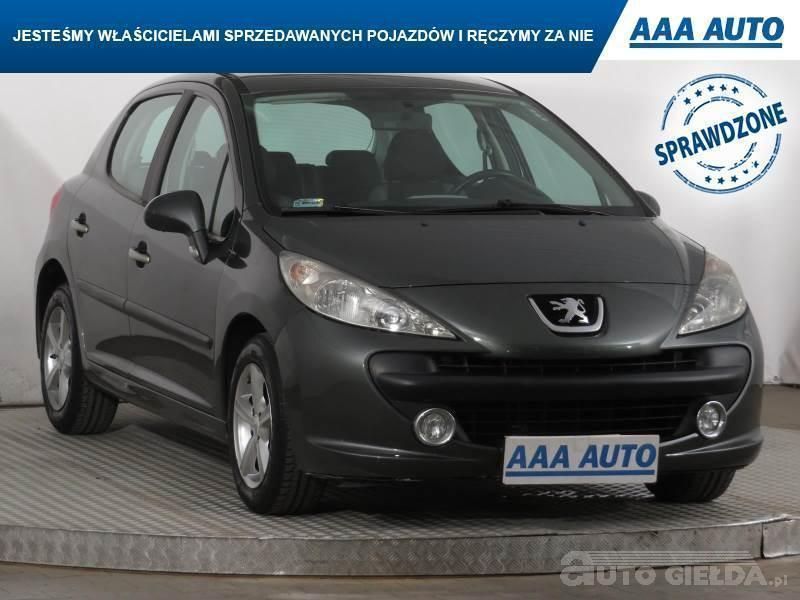 Zielony Używany 2009 Peugeot 207 | 17 000 zł (Drogi) - Obraz 1/4