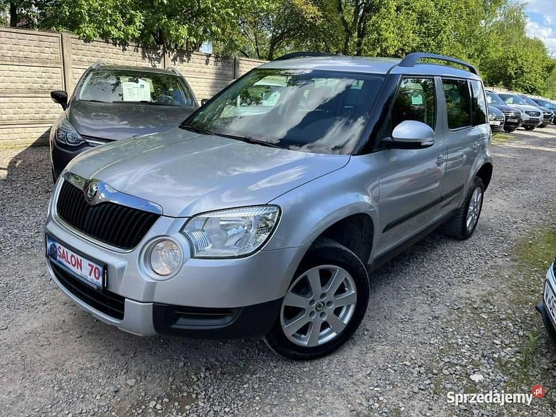 Używany Skoda Yeti 105 KM (77 kW) 2010 Srebrny SUV