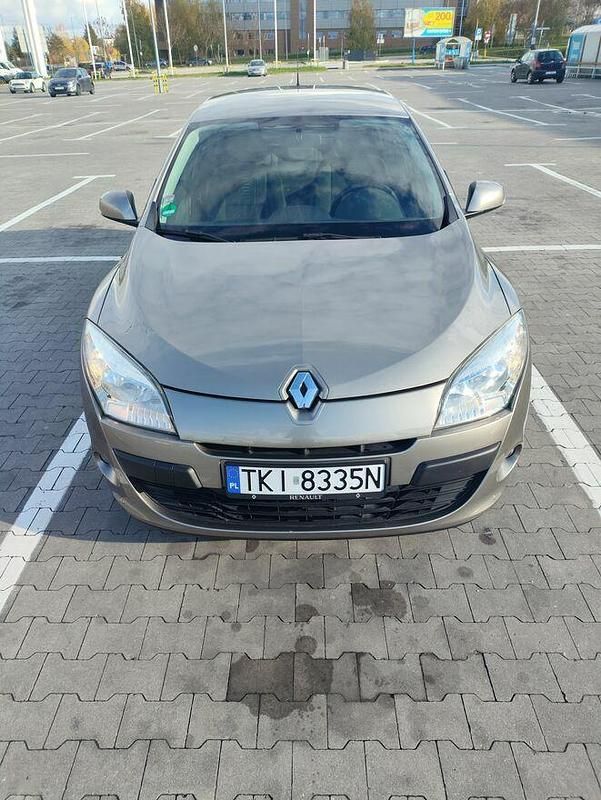 Inny kolor Używany 2009 Renault Mégane III Hatchback | 19 990 zł (Uczciwa cena) - Obraz 1/4