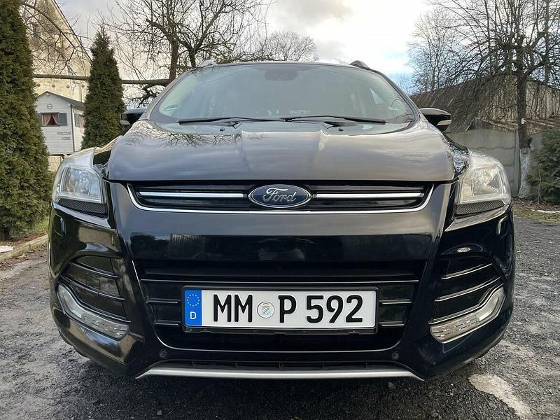 Używany Ford Kuga 150 KM (110 kW) 2015 Czarny SUV