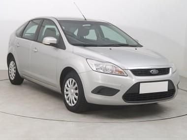 Używany Ford Focus 101 KM (74 kW) 2010 Srebrny Hatchback