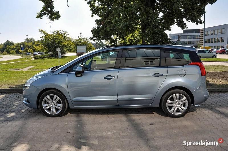 Używany 2010 Peugeot 5008 Minivan | 14 900 zł (Super Cena) - Obraz 1/4