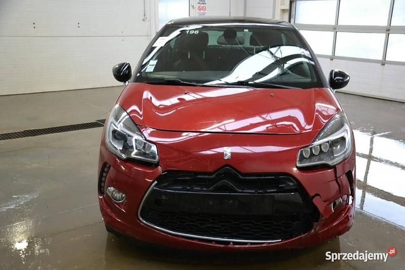 Bordowy Używany 2015 Citroën DS3 Hatchback | 8800 zł - Obraz 1/4