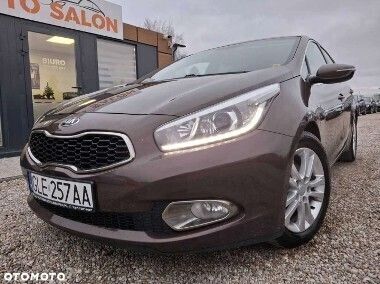 Inny kolor Używany 2015 Kia Ceed Sedan/Limuzyna | 34 900 zł (Uczciwa cena) - Obraz 1/4