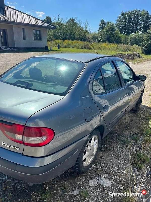 Srebrny Używany 2002 Renault Mégane II Sedan/Limuzyna | 1300 zł - Obraz 1/4