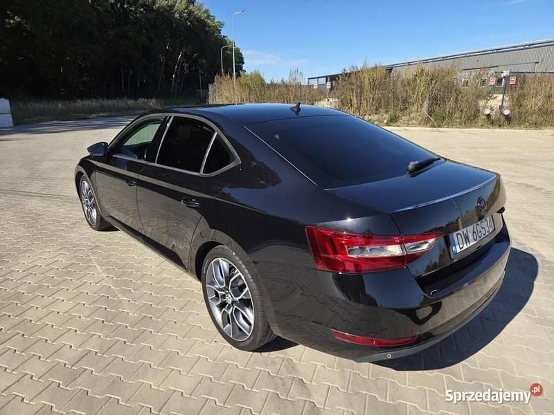 Używany 2016 Skoda Superb | 47 000 zł (Uczciwa cena) - Obraz 1/4