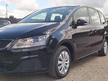 Czarny Używany 2011 Seat Alhambra Minivan | 29 900 zł - Obraz 1/4