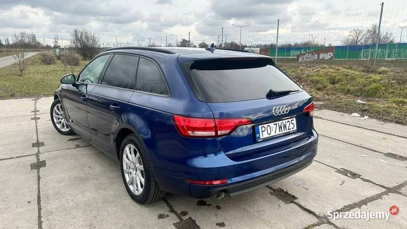 Niebieski Używany 2017 Audi A4 Kombi | 56 900 zł (Dobra cena) - Obraz 1/4