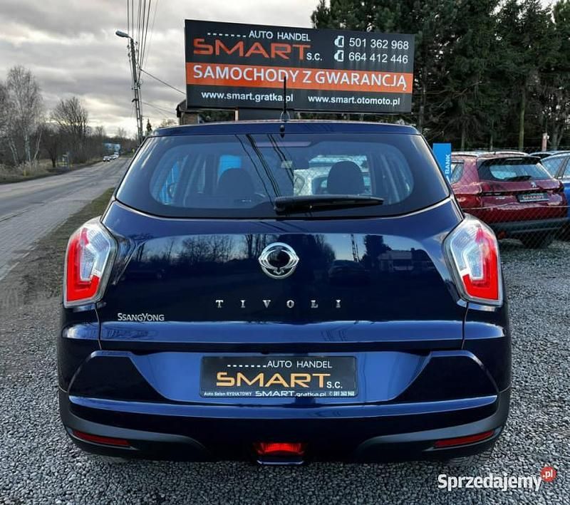 Używany Ssangyong (KGM) Tivoli 130 KM (95 kW) 2015 Niebieski SUV