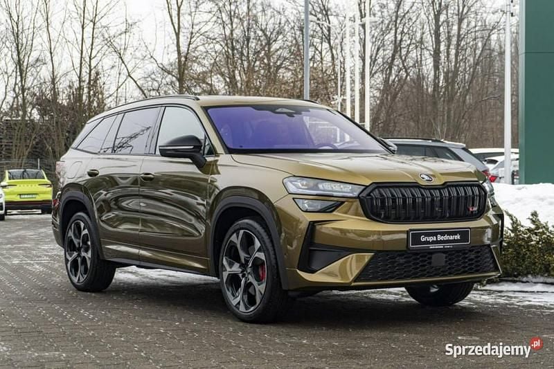 Nowe Skoda Kodiaq RS 2026 Złoty SUV