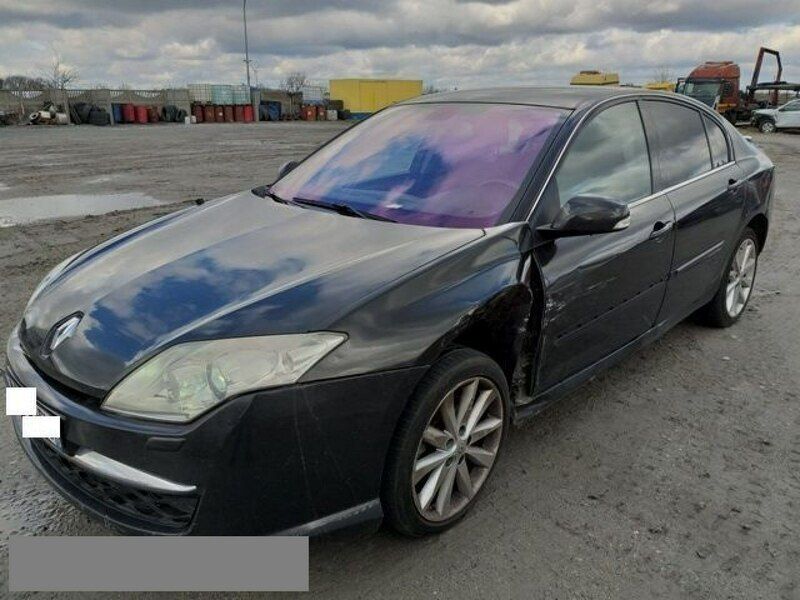 Używany Renault Laguna III Initiale 235 KM (172 kW) 2009 Czarny Sedan/Limuzyna