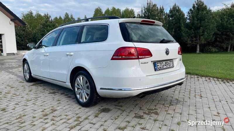 Używany VW Passat 2012 Biały Kombi