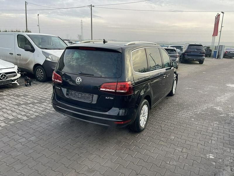 Używany VW Sharan 150 KM (110 kW) 2015 Czarny (metalik) Minivan