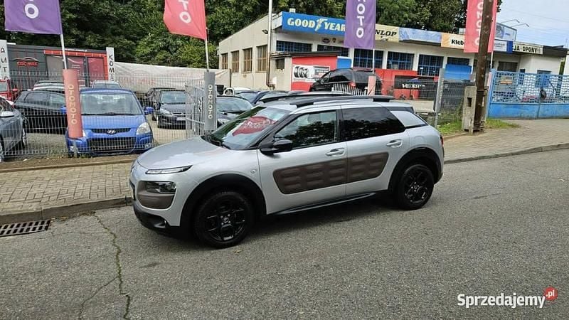 Inny (metalik) Używany 2015 Citroën C4 Cactus Hatchback | 22 900 zł (Super Cena) - Obraz 1/4