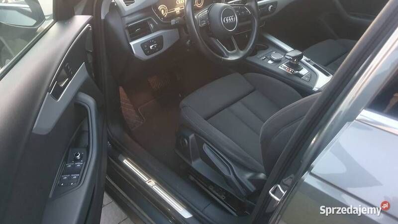 Szary Używany 2016 Audi A4 Kombi | 65 000 zł (Drogi) - Obraz 1/4