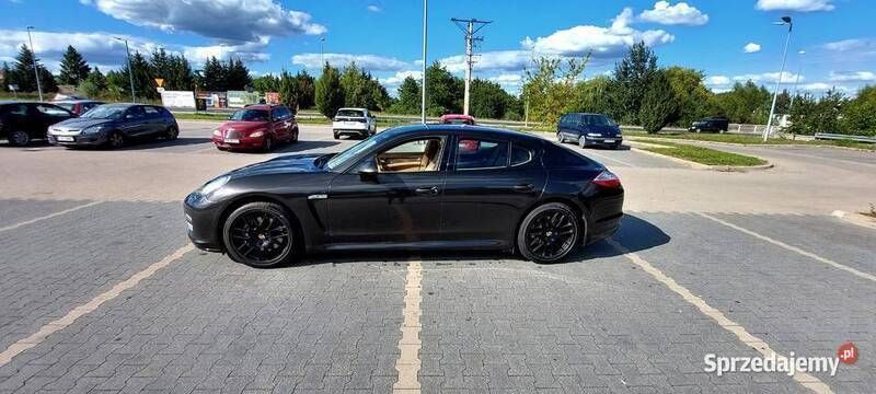 Używany Porsche Panamera 2011 Sedan/Limuzyna