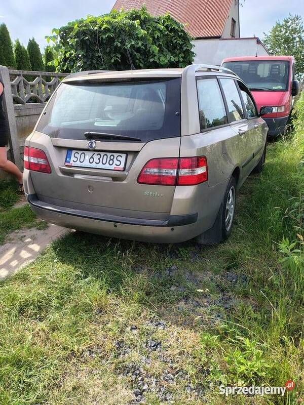 Używany Fiat Stilo 2006 Złoty Kombi