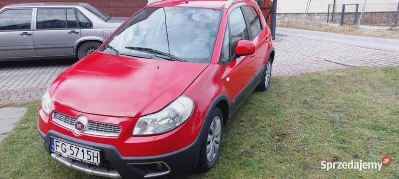 Używany 2011 Fiat Sedici SUV | 18 000 zł (Super Cena) - Obraz 1/4