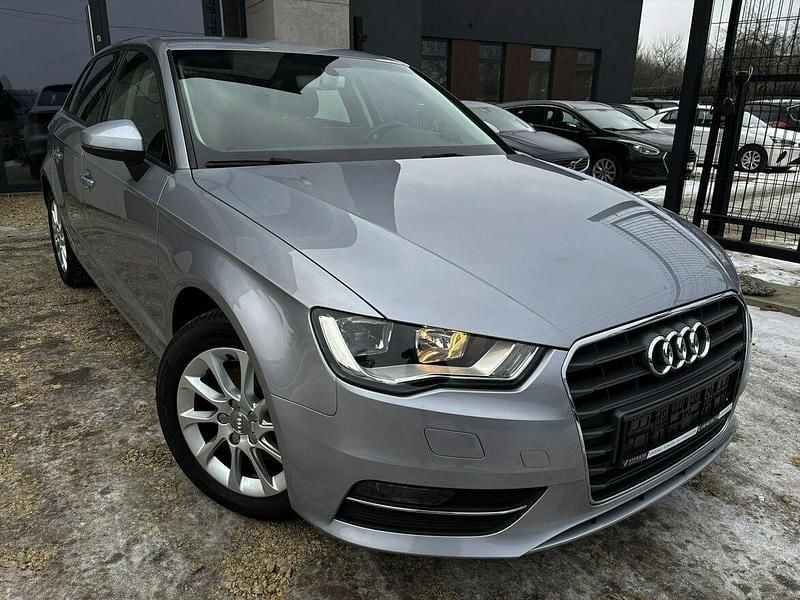 Używany Audi A3 Sportback 2016 Szary Hatchback