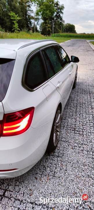 Używany BMW 328 Luxury Line 245 KM (180 kW) 2014 Biały Kombi