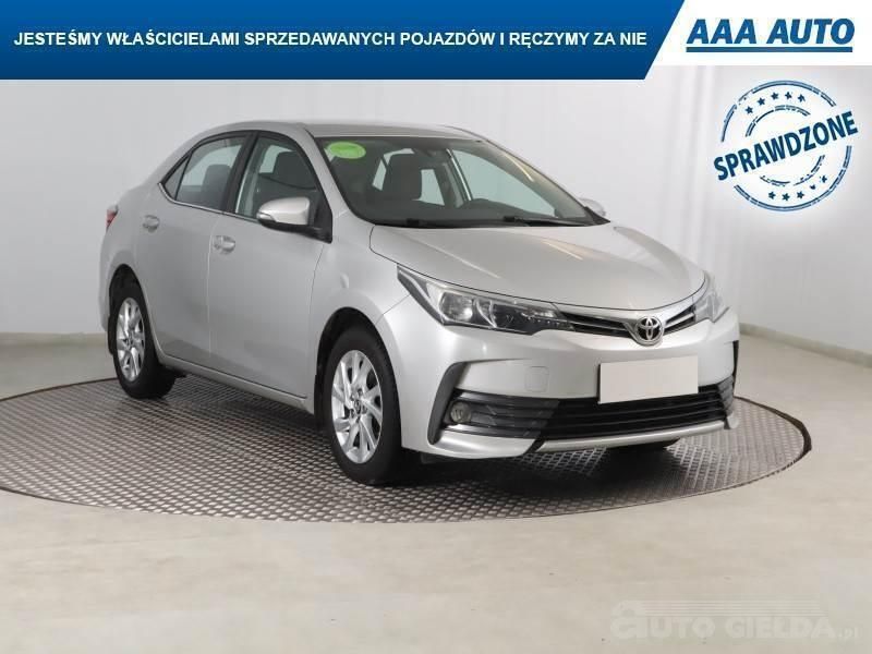 Srebrny Używany 2016 Toyota Corolla | 46 499 zł (Dobra cena) - Obraz 1/4