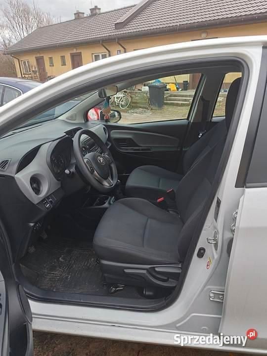 Używany Toyota Yaris 2018 Biały Hatchback