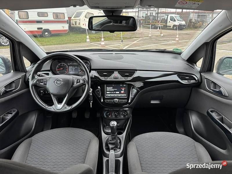 Czarny Używany 2016 Opel Corsa Hatchback | 26 950 zł - Obraz 1/4