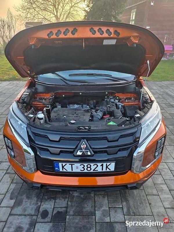 Używany Mitsubishi ASX Edition 2022 Pomarańczowy SUV