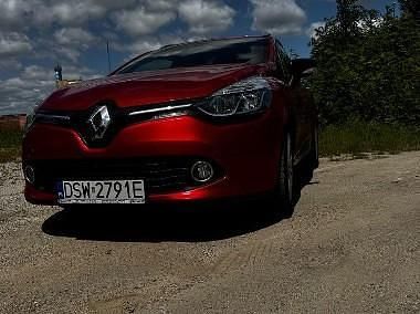 Czerwony Używany 2015 Renault Clio GrandTour LIMITED Kombi | 28 500 zł (Uczciwa cena) - Obraz 1/4