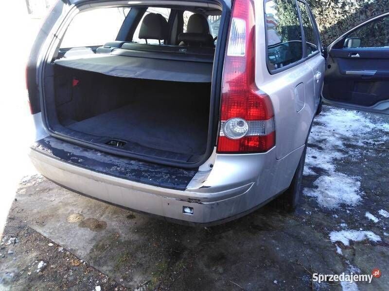 Używany Volvo V50 136 KM (100 kW) 2005 Srebrny Kombi