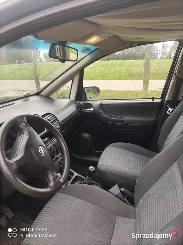 Używany Opel Zafira 2003 Minivan