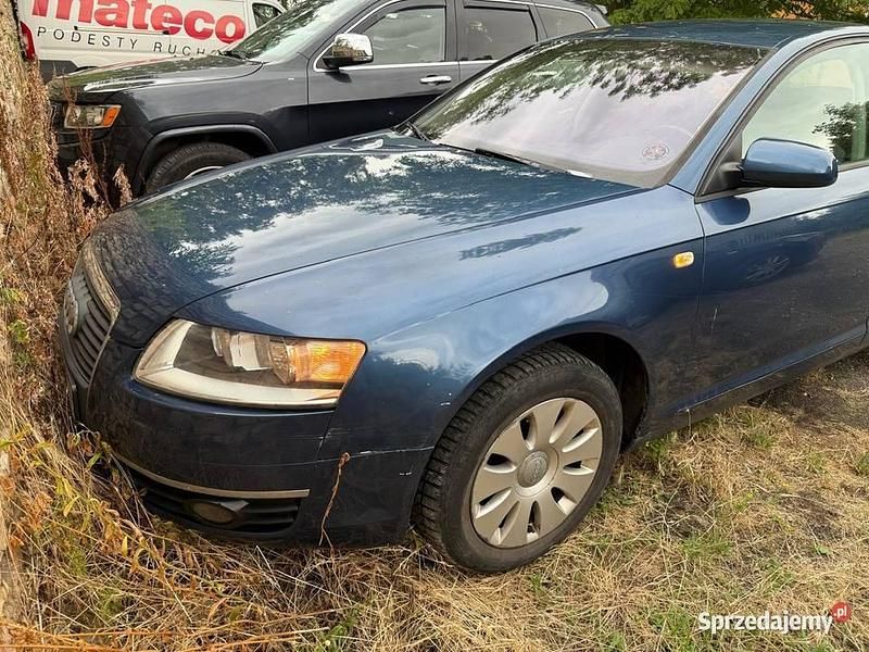 Niebieski Używany 2004 Audi A6 Sedan/Limuzyna | 13 900 zł (Dość drogi) - Obraz 1/4
