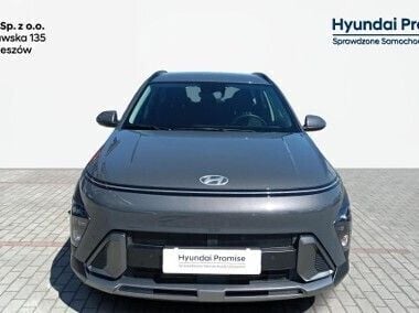 Szary Używany 2023 Hyundai Kona SUV | 107 900 zł - Obraz 1/4